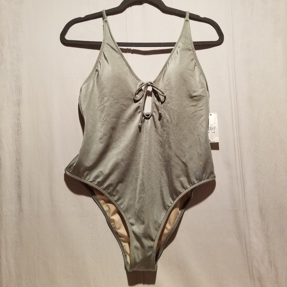 One piece swimsuit